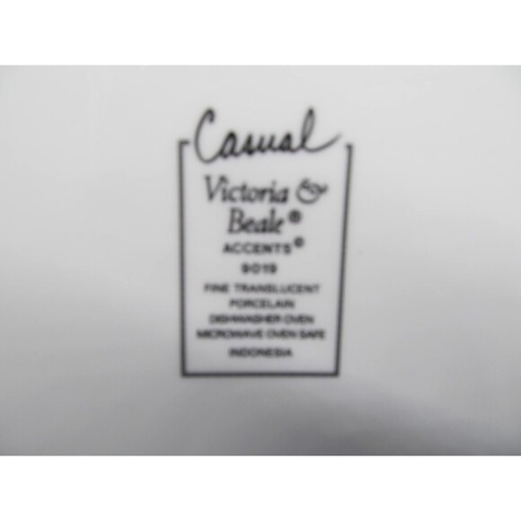 Victoria & Beale ACCENTS 12" Charger Chop Plate Excellent Cond - Picture 8 of 10